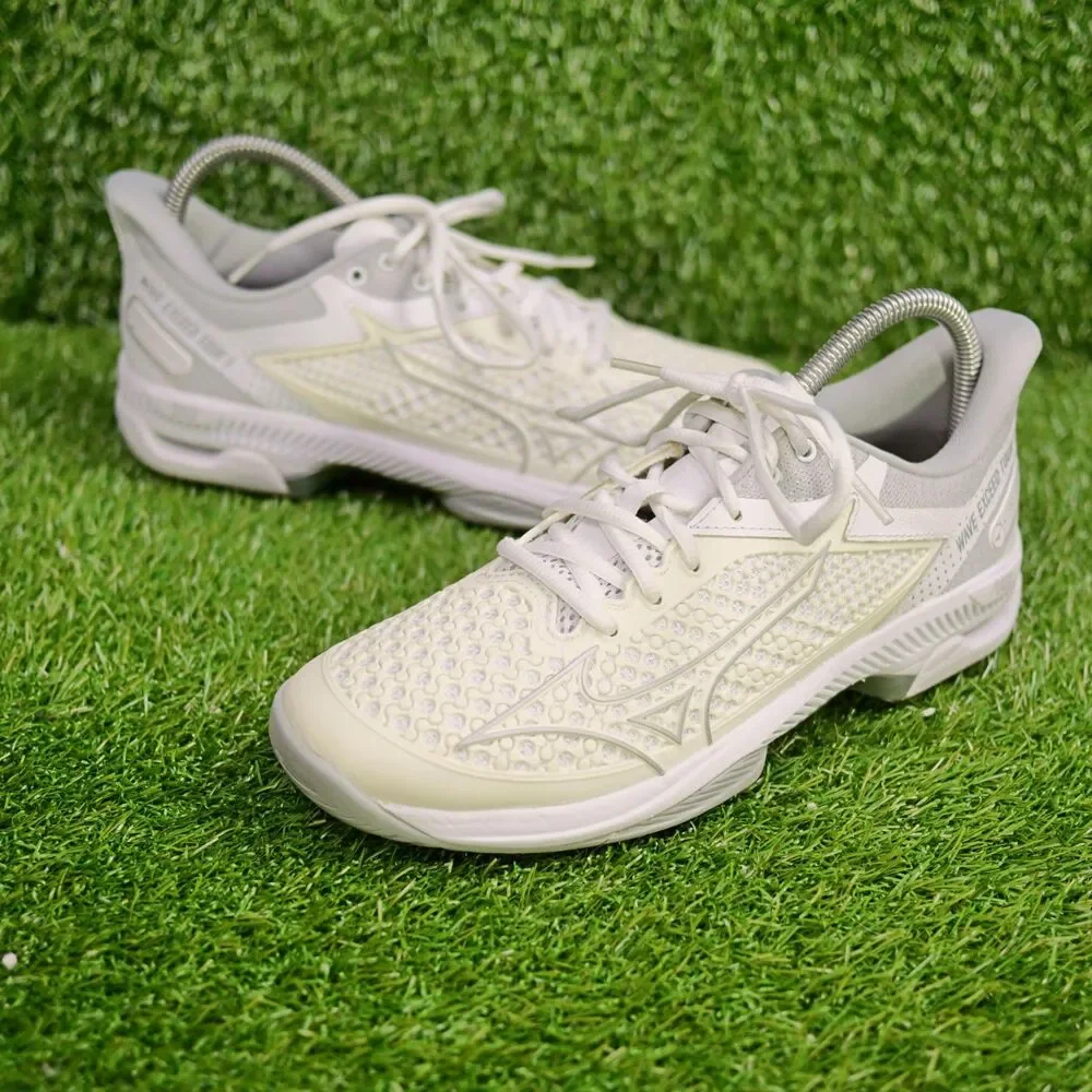 Mizuno Wave Exceed Tour Athletic Court Tennis Shoes - Women's Size 8